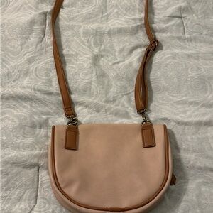 Chic Tan Crossbody Bag